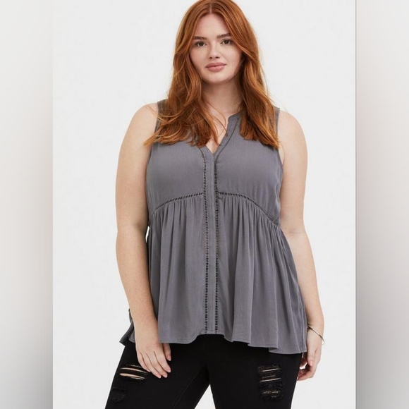 torrid Tops - 🌟3 For $15 SALE🌟 Torrid Babydoll Crinkle Gauze Grey Tunic Tank